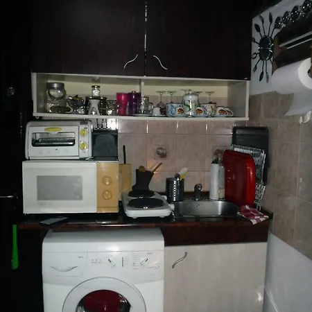 Apartment 3B Voeroesmarty Utca *
