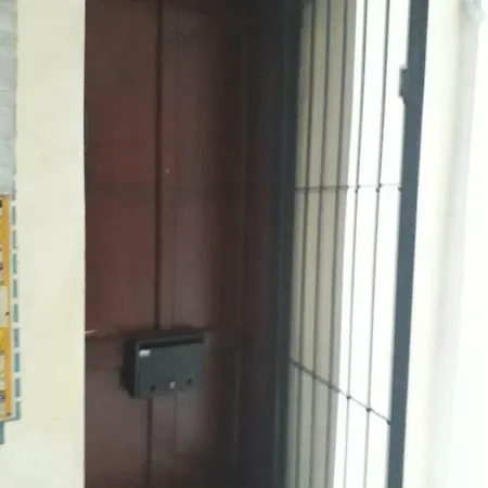 3B Voeroesmarty Utca Apartment